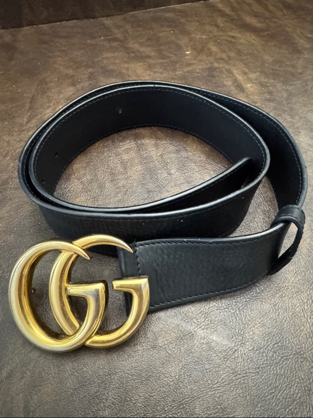 Gucci Black Leather Belt with Gold Double G Buckle with COA
